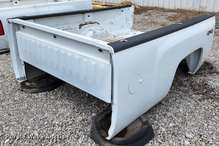 image for item JA9985 Chevrolet  pickup truck bed