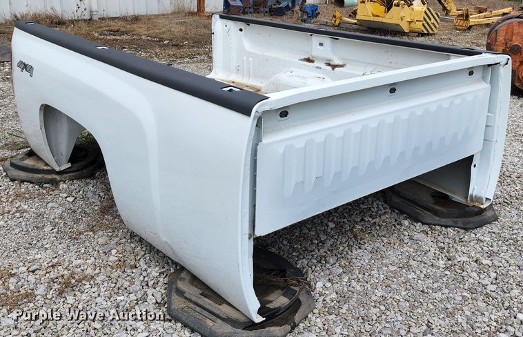 image for item JA9985 Chevrolet  pickup truck bed