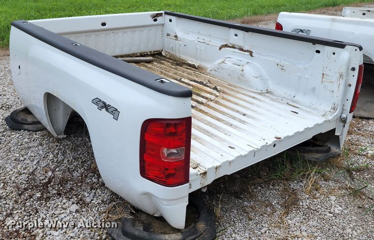 image for item JA9985 Chevrolet  pickup truck bed