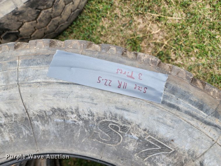 image for item JA9989 (24) tires