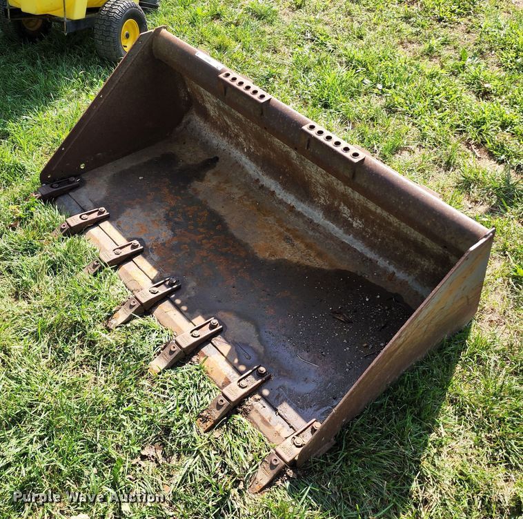 image for item JB9008 Bobcat  skid steer bucket