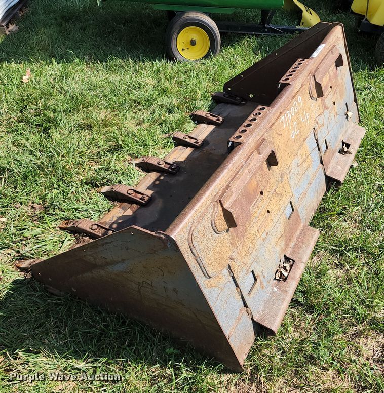 image for item JB9008 Bobcat  skid steer bucket