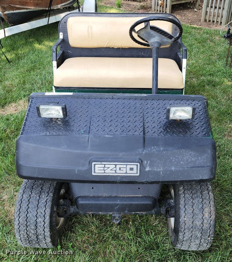 image for item JB9011 Ez-go GXT-804  golf cart