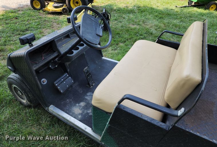 image for item JB9011 Ez-go GXT-804  golf cart
