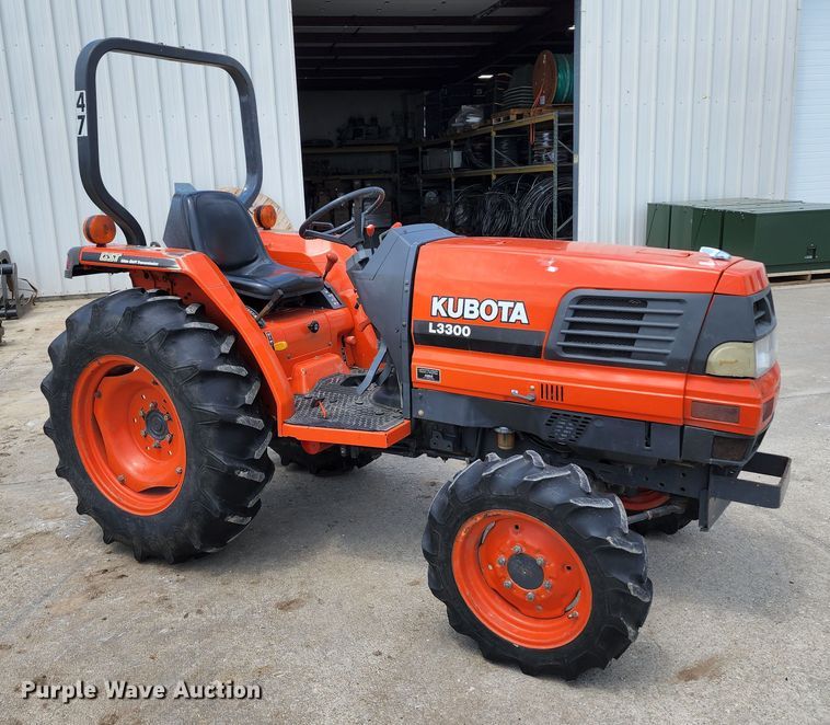 image for item JB9023 Kubota L3300 GST  MFWD tractor