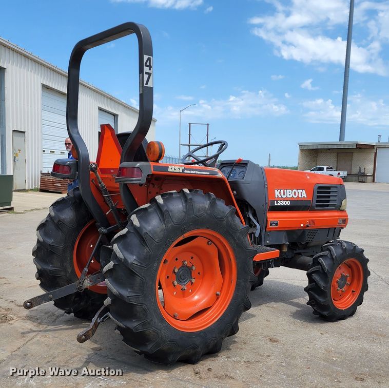 image for item JB9023 Kubota L3300 GST  MFWD tractor