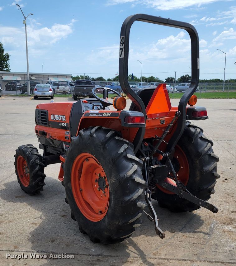 image for item JB9023 Kubota L3300 GST  MFWD tractor