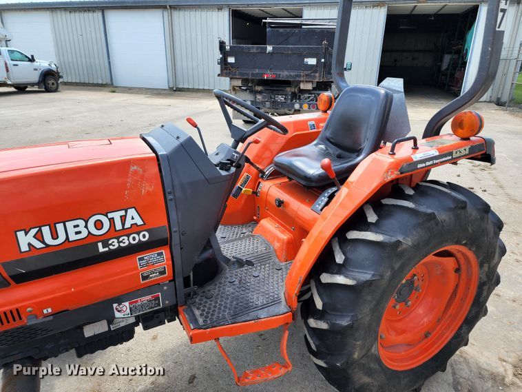 image for item JB9023 Kubota L3300 GST  MFWD tractor