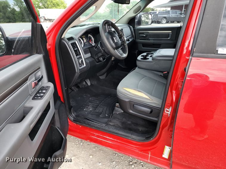 image for item JB9024 2015 Dodge Ram 1500  Crew Cab pickup truck