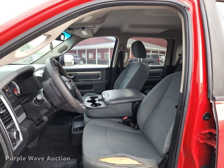 image for item JB9024 2015 Dodge Ram 1500  Crew Cab pickup truck