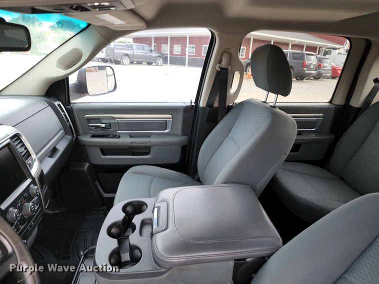 image for item JB9024 2015 Dodge Ram 1500  Crew Cab pickup truck