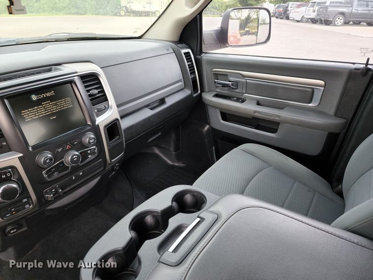 image for item JB9024 2015 Dodge Ram 1500  Crew Cab pickup truck