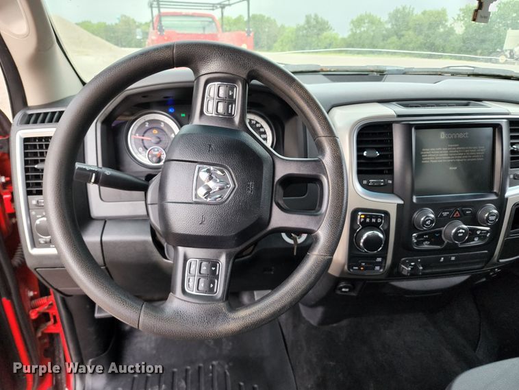 image for item JB9024 2015 Dodge Ram 1500  Crew Cab pickup truck