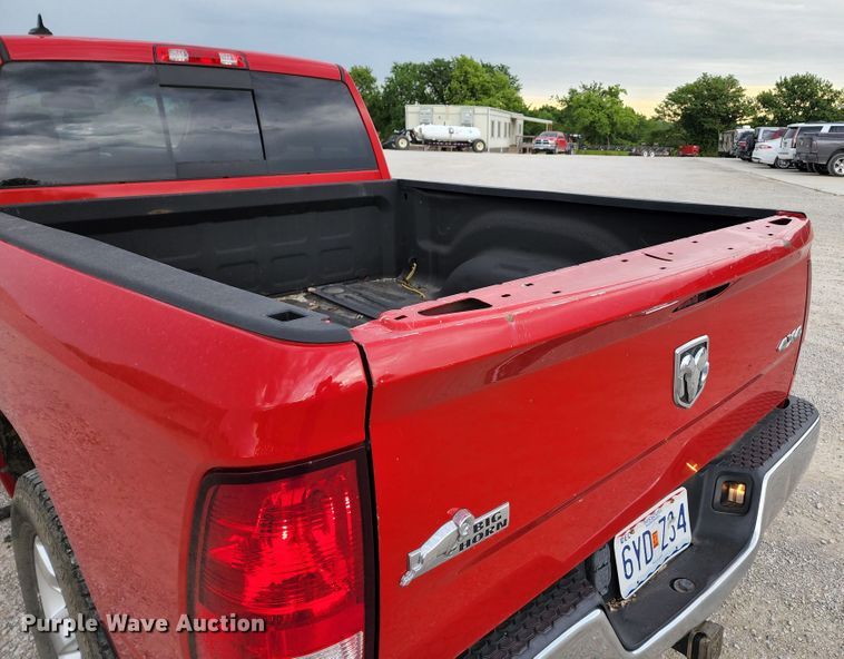 image for item JB9024 2015 Dodge Ram 1500  Crew Cab pickup truck