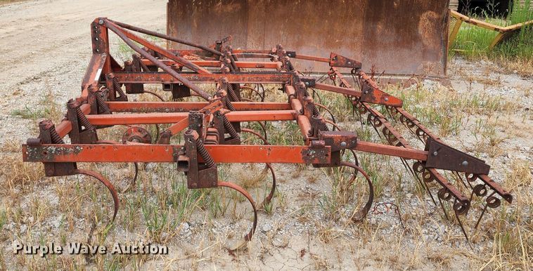 image for item JB9026 Brady  chisel