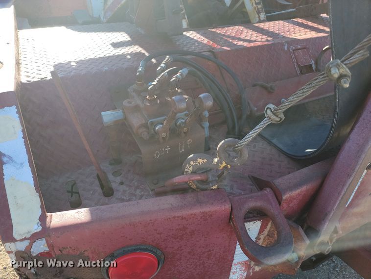 image for item JC9720 1997 Ford F450 Super Duty XLT  tow truck