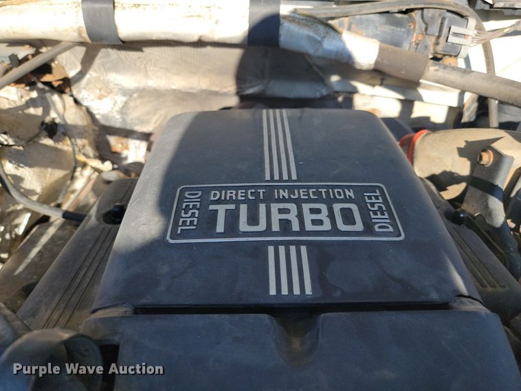 image for item JC9720 1997 Ford F450 Super Duty XLT  tow truck