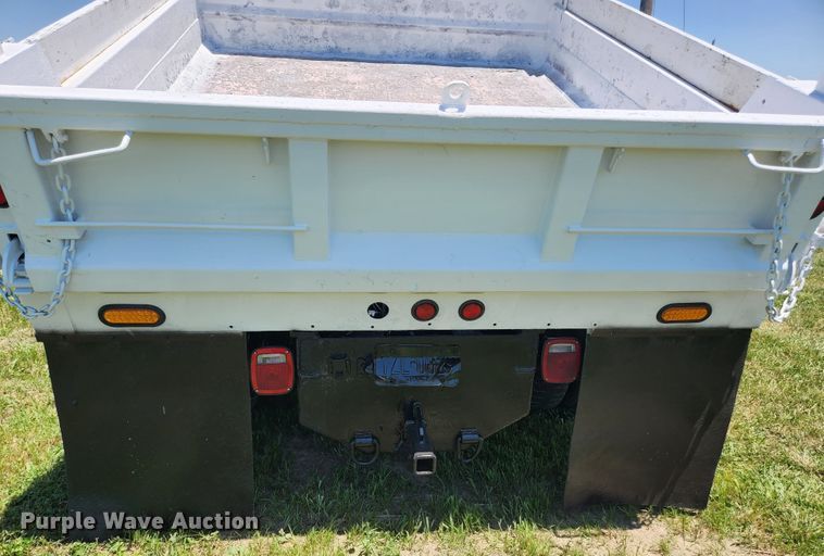 image for item JM9001 2003 Ford F550 Super Duty XL  dump truck