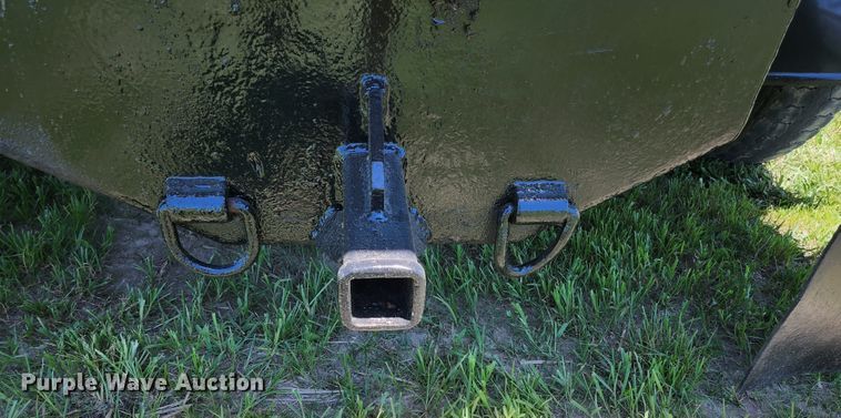 image for item JM9001 2003 Ford F550 Super Duty XL  dump truck