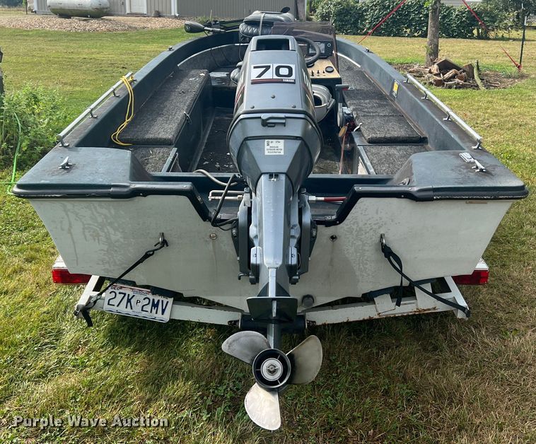 image for item JM9205 1988 Ranger Fisherman  boat