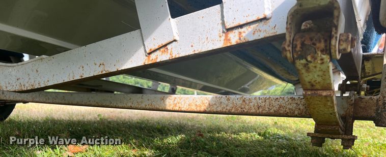 image for item JM9205 1988 Ranger Fisherman  boat