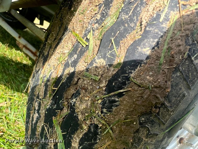 image for item JM9205 1988 Ranger Fisherman  boat