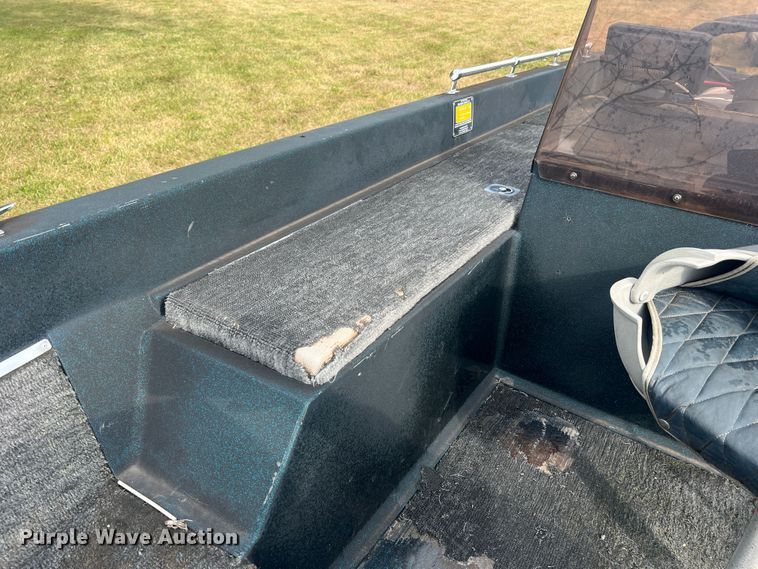 image for item JM9205 1988 Ranger Fisherman  boat