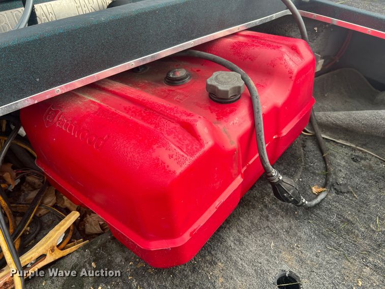 image for item JM9205 1988 Ranger Fisherman  boat