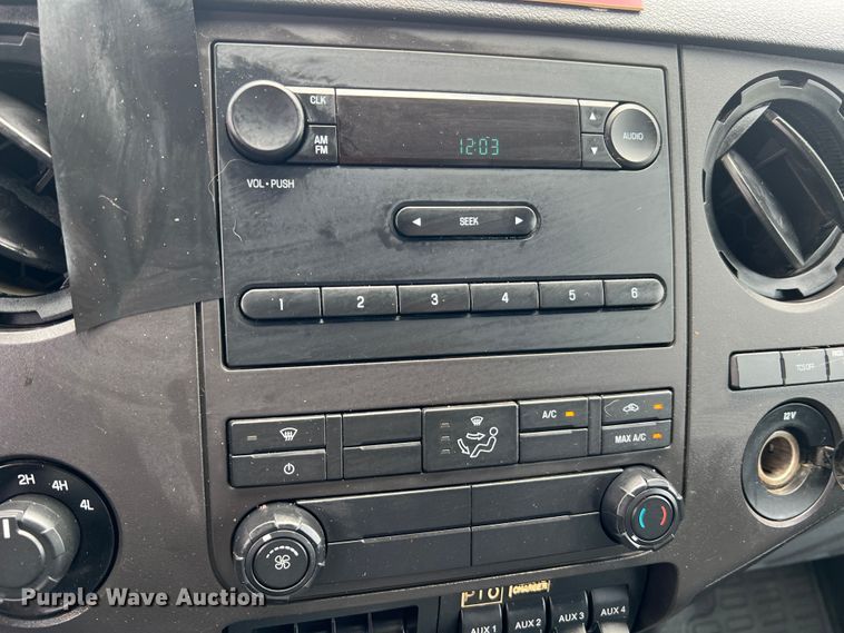 image for item JM9256 2014 Ford F550  flatbed truck