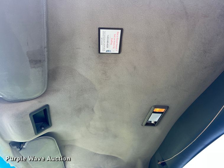 image for item JM9258 2006 GMC C4500  flatbed truck