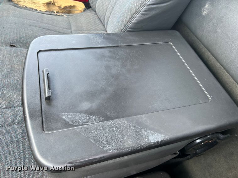 image for item JM9258 2006 GMC C4500  flatbed truck