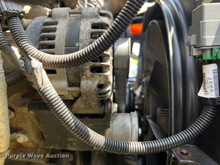 image for item JM9258 2006 GMC C4500  flatbed truck