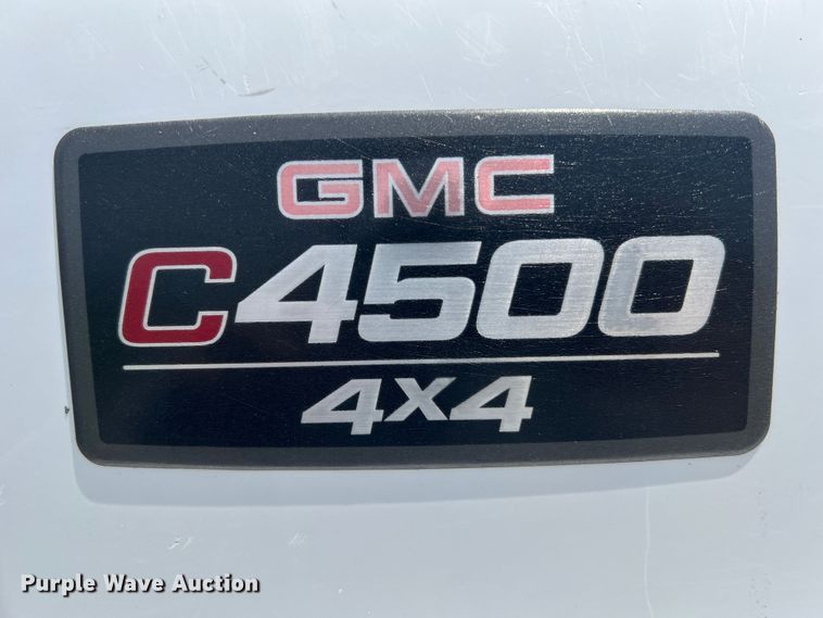 image for item JM9258 2006 GMC C4500  flatbed truck