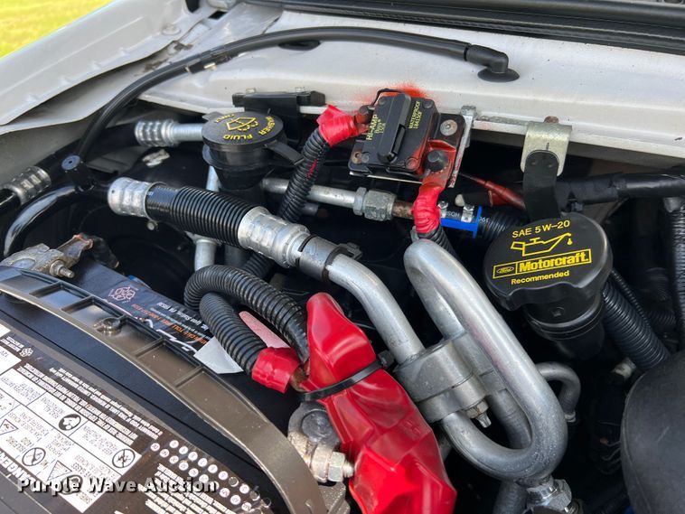 image for item JM9265 2011 Ford E350 Super Duty  shuttle bus