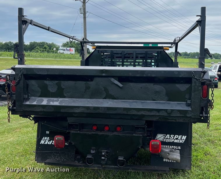 image for item JM9267 2012 Ford F550 XL  dump truck