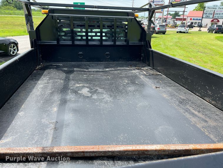 image for item JM9267 2012 Ford F550 XL  dump truck