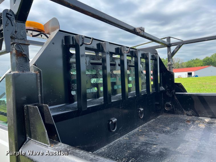 image for item JM9267 2012 Ford F550 XL  dump truck