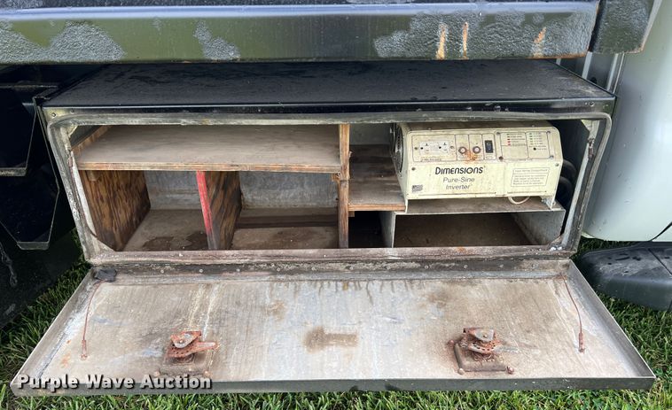 image for item JM9267 2012 Ford F550 XL  dump truck