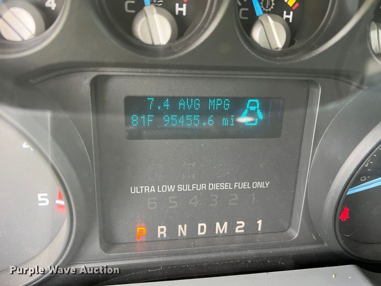 image for item JM9267 2012 Ford F550 XL  dump truck