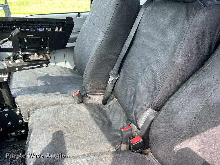 image for item JM9267 2012 Ford F550 XL  dump truck