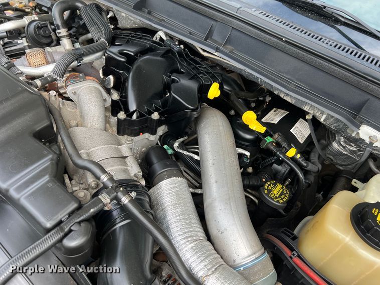 image for item JM9267 2012 Ford F550 XL  dump truck