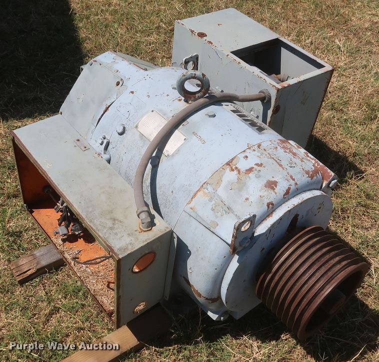 image for item JR9469 Williams Patent Crusher and Pulverizer TF  shredder