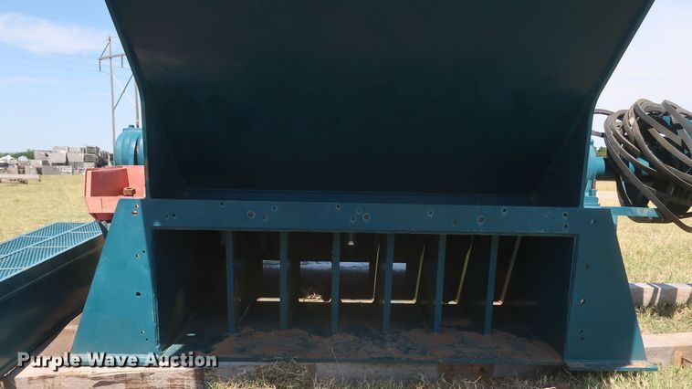 image for item JR9469 Williams Patent Crusher and Pulverizer TF  shredder