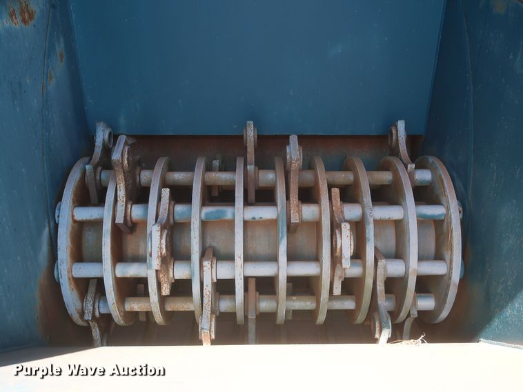 image for item JR9469 Williams Patent Crusher and Pulverizer TF  shredder