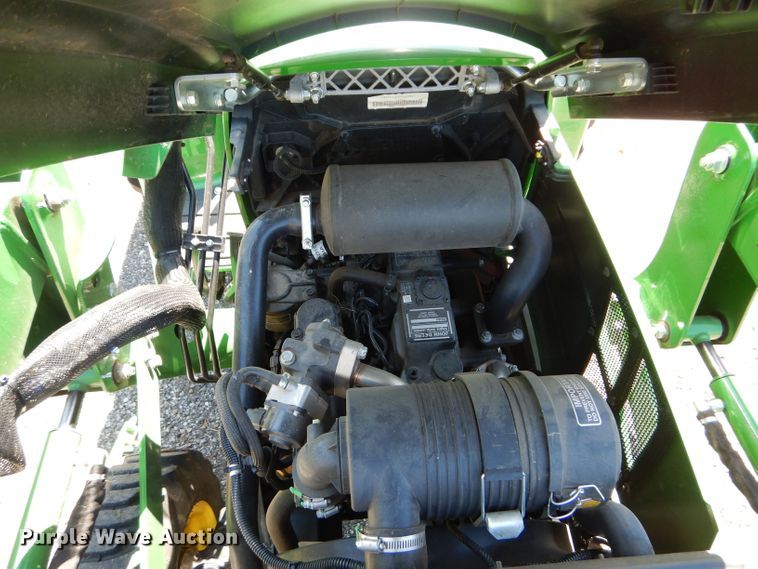 image for item JX9129 2019 John Deere 3025E  MFWD tractor