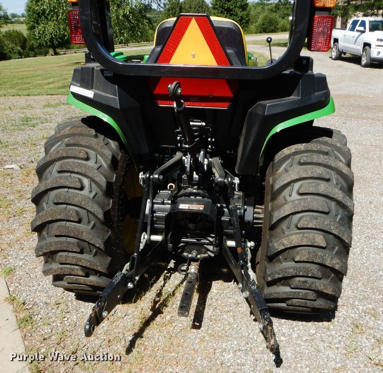 image for item JX9129 2019 John Deere 3025E  MFWD tractor