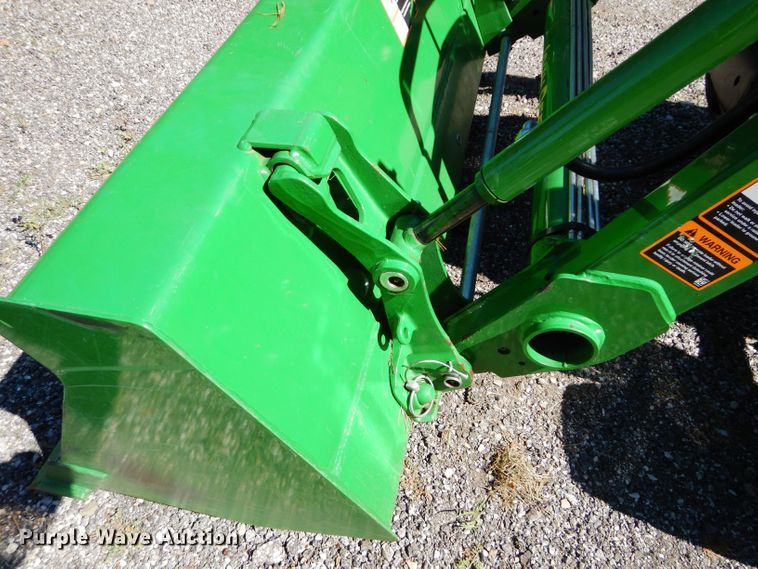 image for item JX9129 2019 John Deere 3025E  MFWD tractor
