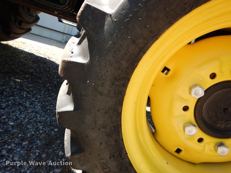 image for item JX9129 2019 John Deere 3025E  MFWD tractor