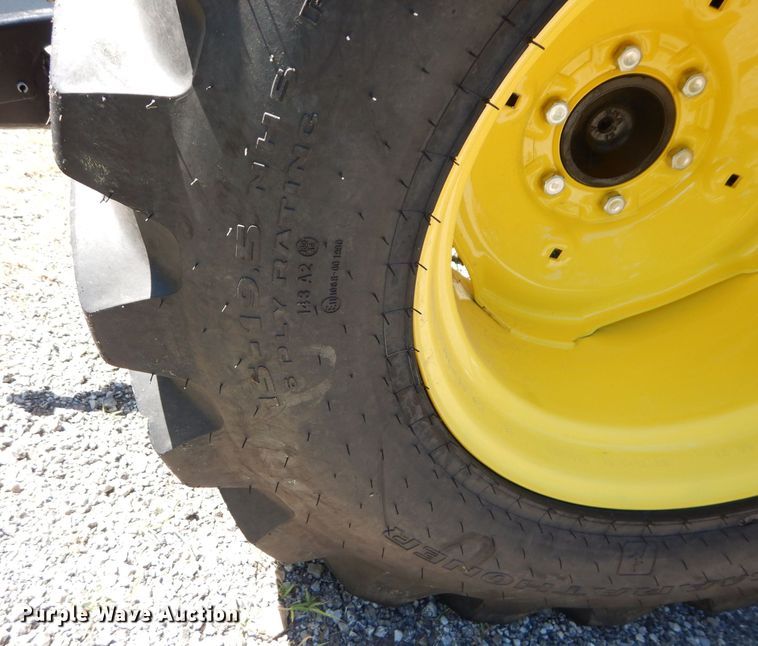 image for item JX9129 2019 John Deere 3025E  MFWD tractor