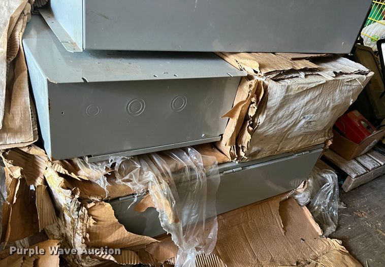 image for item JX9261 (5) Eaton three phase electrical control panels